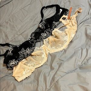 Paramour Black and Cream Lace Bra Set